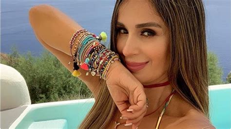 catherine siachoque desnuda|Catherine Siachoque publica foto topless e incendia ...